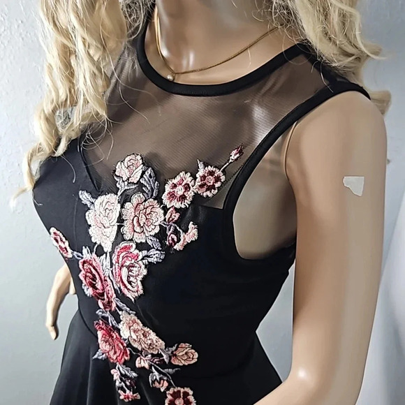 Xtraordinary High Low Floral dress Size 5 - Picture 7 of 15